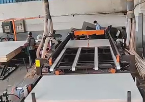 伺服系統36-48尺自動鋸邊機